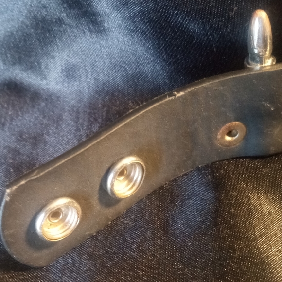 Vintage Black Leather Bracelet with Silver Bullets - Picture 7 of 15